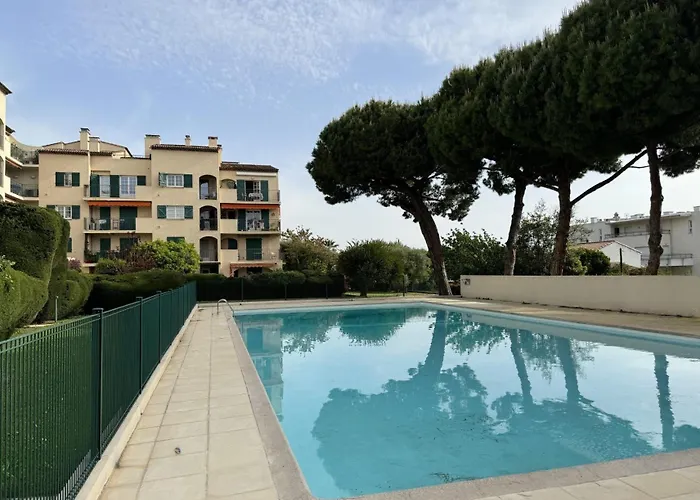 Daire Superb In Provenzal With Pool *