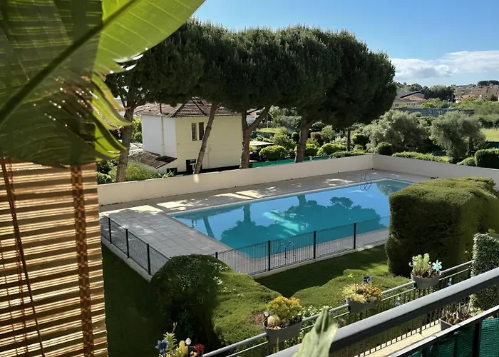 Superb In Provenzal With Pool