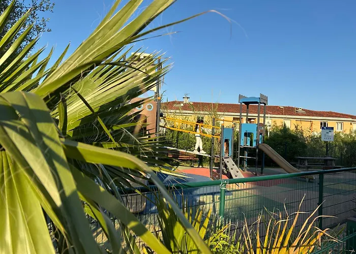 Superb In Provenzal With Pool Daire *